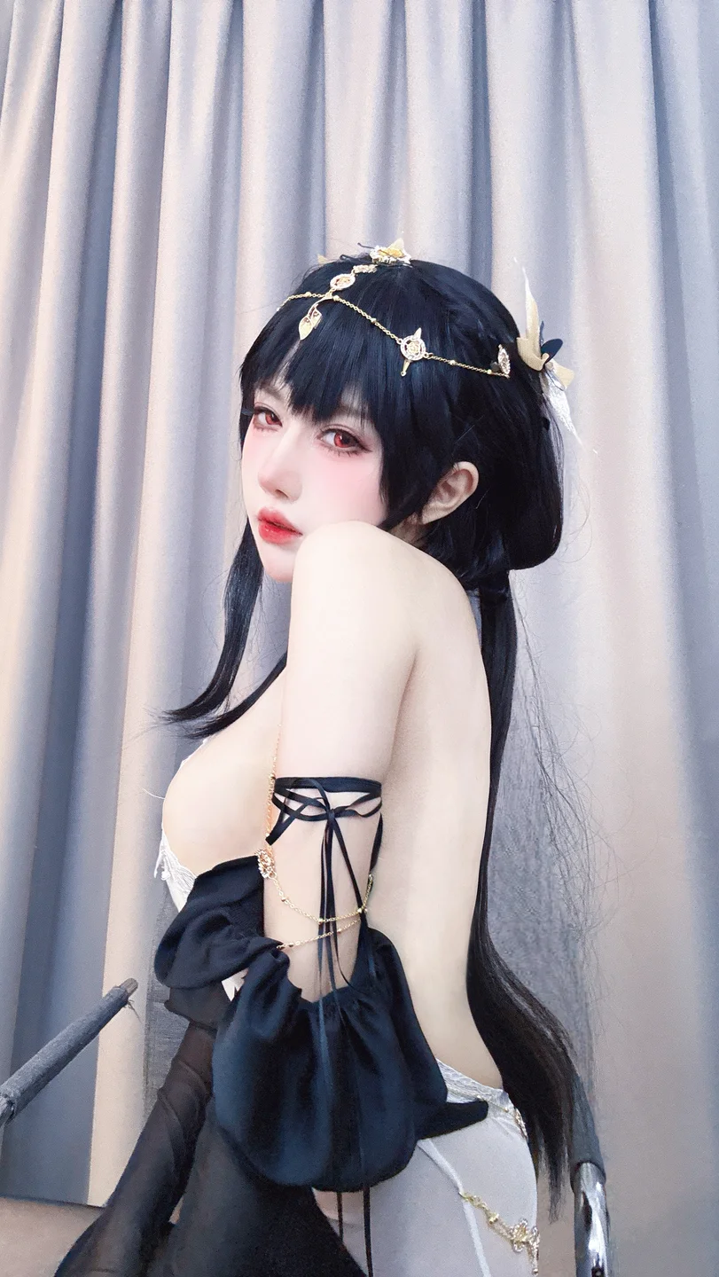Shika小鹿鹿 - 碧蓝航线 镇海 [10P-76MB] tg@simisebaisi 【丝足阁】010.webp